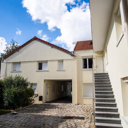 Appartement 1-4 Pers - Proche Paris, Cdg, Grand Paris Arena - A L'Ombre Du Pin "5" Le Pin  Eksteriør bilde